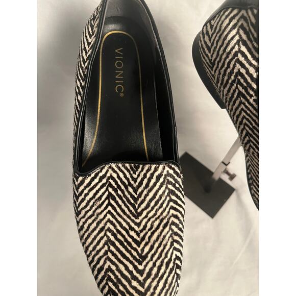 Vionic Willa Real Hair Calf Hair Loafers Zebra Print Women’s Size 8 Comfort - Picture 2 of 6